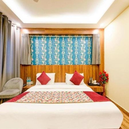 Hotel Vijaydeep Palace Near Delhi Airport Nova Deli Exterior foto