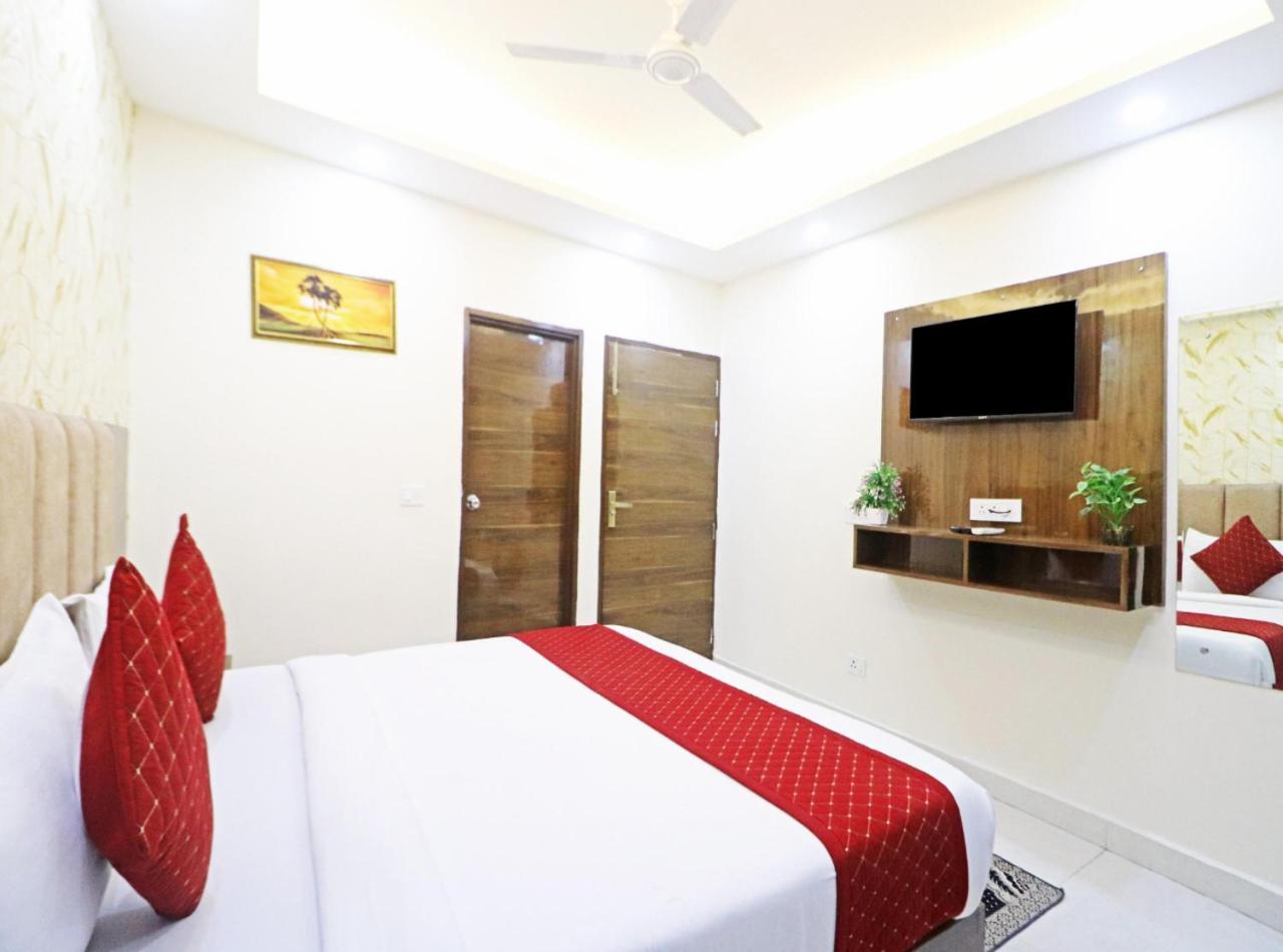 Hotel Vijaydeep Palace Near Delhi Airport Nova Deli Exterior foto