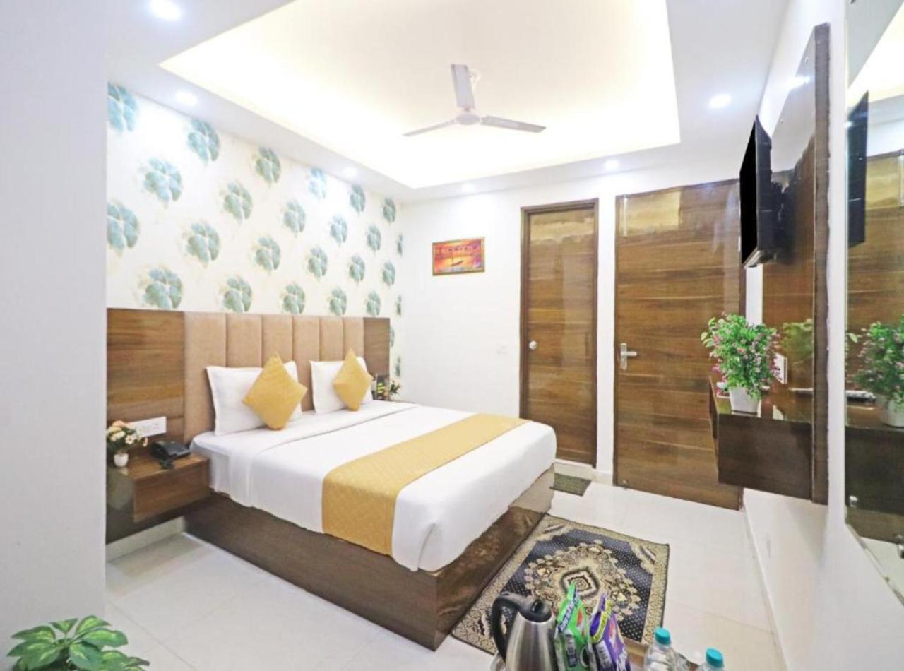 Hotel Vijaydeep Palace Near Delhi Airport Nova Deli Exterior foto