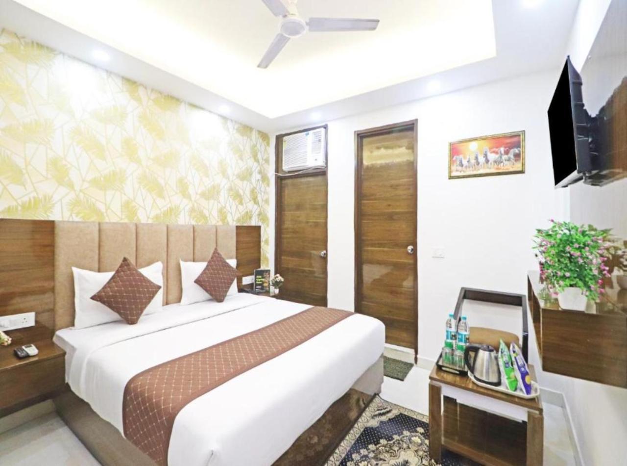 Hotel Vijaydeep Palace Near Delhi Airport Nova Deli Exterior foto